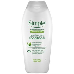 Simple Kind to Hair Gentle Cleansing Shampoo with Vitamin B5 Chamomile Oil Glycerin Bottle 400ml Sainsbury s