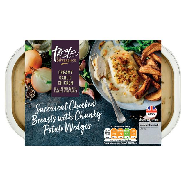 Sainsbury S Creamy Garlic Chicken In A Creamy Garlic White Wine Sauce Taste The Difference 800g Sainsbury S