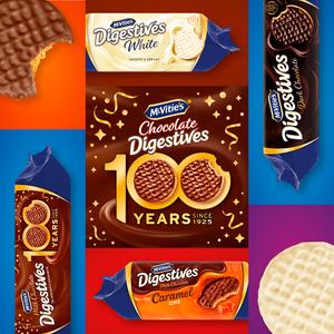 McVitie's Dark Chocolate Digestives Biscuits Twin Pack 2x316g - gallery image 4