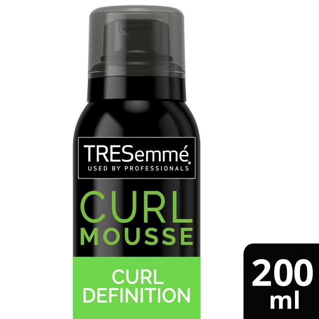 TRESemmé Curl Conditioning Hair Mousse 200ml | Sainsbury's