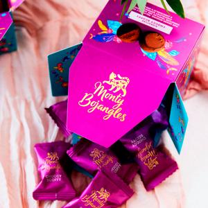 Monty Bojangles Choccy Scoffy 135g - gallery image 2