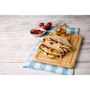 Mission 6 x Wheat & White Tortilla Wraps 367g - gallery image 2