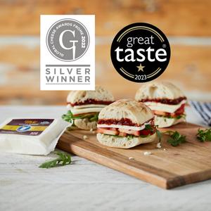 St Helen's Farm Mild Goats Cheese 170g - gallery image 3