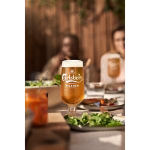 Carlsberg Danish Pilsner Lager Beer Can 18x440ml - gallery image 2