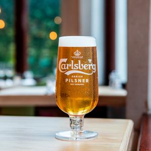 Carlsberg Danish Pilsner Lager Beer Can 18x440ml - gallery image 5