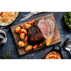 Sainsbury's 30 Days Matured British Beef Roasting Joint, So Organic (approx. 1.05kg) - gallery image 3