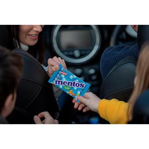 Mentos Chewy Dragees Mint Rolls 5x38g - gallery image 3