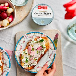 Paysan Breton French Sea Salt Cream Cheese 150g - gallery image 3