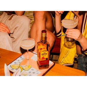 Jose Cuervo Especial Reposado Tequila 70cl - gallery image 2