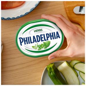 Philadelphia 280g Family Pack Garlic & Herbs Soft Cream Cheese Tub - gallery image 2