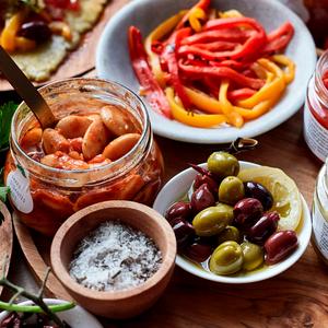 Odysea Baked Gigantes Beans in Tomato Sauce & Olive Oil 310g - gallery image 2