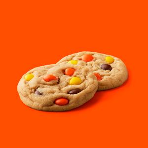Reese's Pieces Peanut Butter in a Crunchy Shell Pouch 90g - gallery image 5