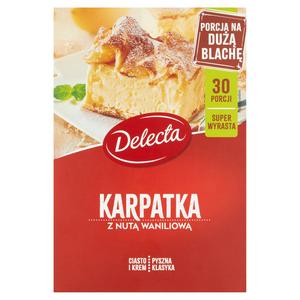 Premium Photo | Polish cake karpatka cake of choux pastry dough and custard  cream with fresh berries carpathian cake