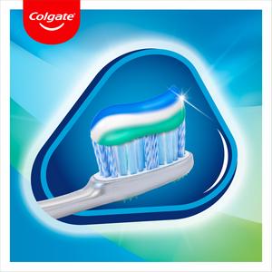 Colgate Triple Action Toothpaste 75ml - gallery image 5