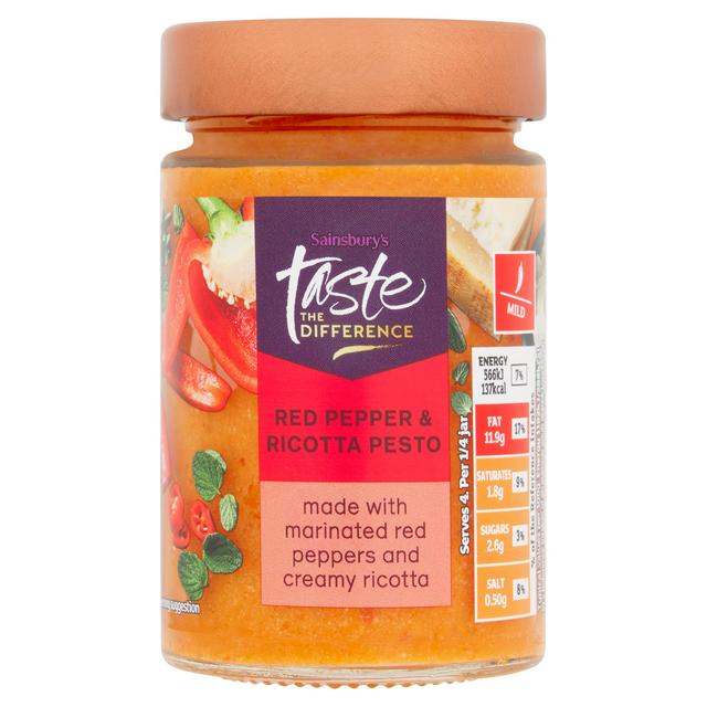 Sainsbury's Red Pepper & Ricotta Pesto, Taste the Difference 190g - gallery image 1
