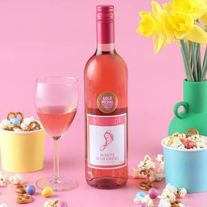 Barefoot White Zinfandel Rose Wine 18.7cl - gallery image 3