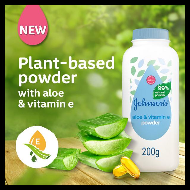 Johnson's Baby Natural Cornstarch Powder with Aloe Vitamin E
