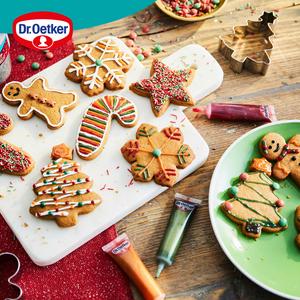 Dr. Oetker 4 x 19g Christmas Glittery Decorating Icing - gallery image 3
