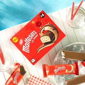 Maltesers Ice Cream Bar x4 200ml - gallery image 3