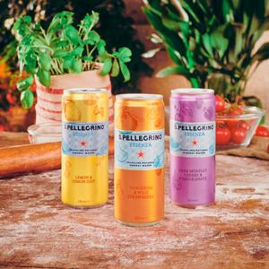 San Pellegrino Essenza Sparkling Water Lemon 4x330ml - gallery image 3