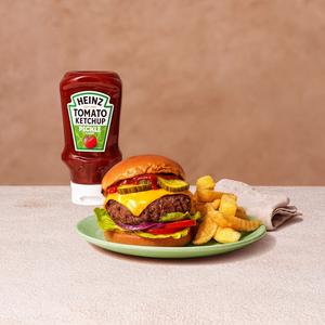 Heinz Pickle Flavour Tomato Ketchup 400ml - gallery image 3