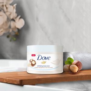 Dove Body Scrub Crushed Macadamia & Rice Milk 225ml - gallery image 3