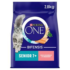 Purina One Adult Dry Cat Food Chicken Wholegrains 3kg Sainsbury s