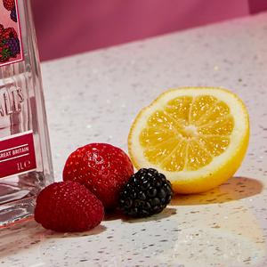 Greenall's Wild Berry Pink Gin 70cl - gallery image 3