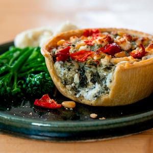 Higgidy Spinach, Greek Feta & Pine Nut Pie 200g - gallery image 2