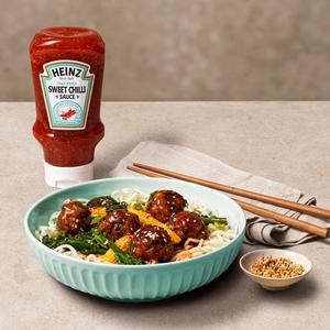 Heinz Thai Style Sweet Chilli Dipping Sauce 495g - gallery image 2