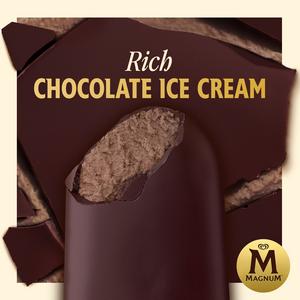 Magnum 3 x 100ml Intense Dark Chocolate Ice Cream Sticks - gallery image 3