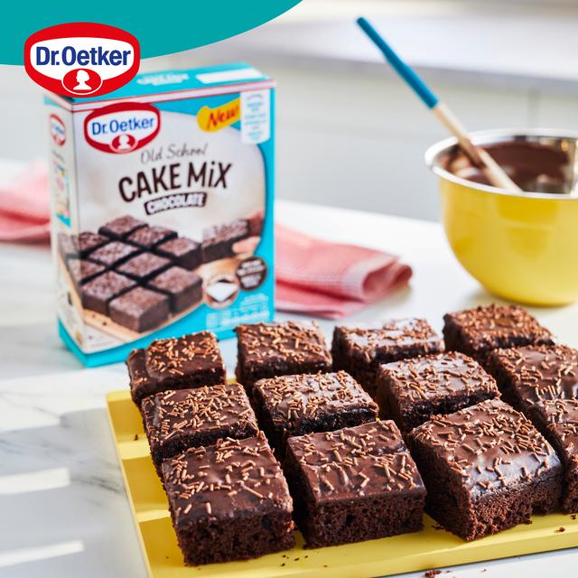 Oetker Old School Cake Mix Chocolate 436g Sainsbury's