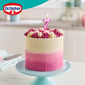 Dr. Oetker Number 7 Candle - gallery image 4