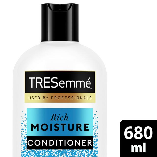 TRESemmé Conditioner Rich Moisture 680ml - gallery image 1