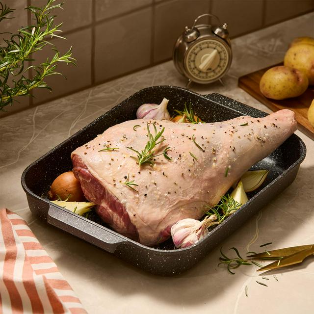 Sainsbury's 2.25kg Large Welsh Hill Lamb Leg, Taste the Difference - gallery image 1