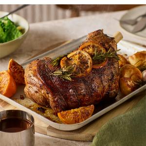 Sainsbury's Spiced Welsh Hill Leg of Lamb, Taste the Difference 1.28kg