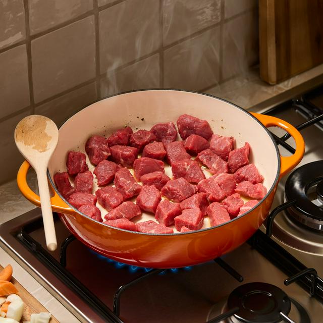 Taste the Difference Sainsbury's 750g Aberdeen Angus Silverside Diced Beef, Taste the Difference