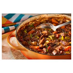 Sainsbury's 1kg Aberdeen Angus Silverside Diced Beef, Taste the Difference - gallery image 2