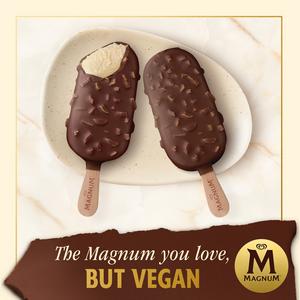 Magnum 3 x 90ml Collection Vegan Almond Ice Cream Sticks - gallery image 6