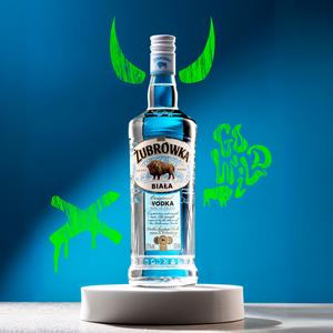 Zubrowka Biala Original Vodka 70cl - gallery image 4