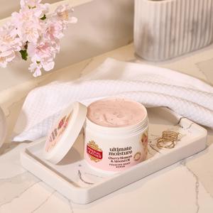 Imperial Leather Ultimate Moisture Cherry Blossom & Almond Oil Foaming Body Scrub 225ml - gallery image 3
