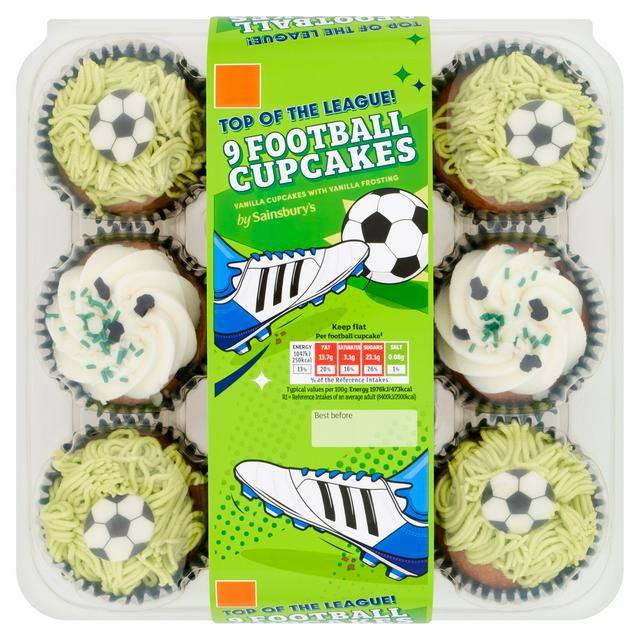 Sainsbury's Football Cupcakes x9 457g - gallery image 1
