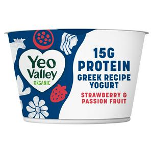 Yeo Valley Organic 200g Strawberry & Passion Fruit Greek Yogurt