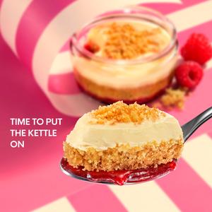 Gü Victoria Sponge Cake Pots Dessert 2x 74g - gallery image 4