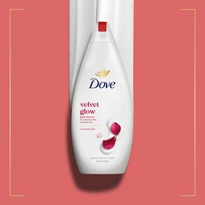 Dove Body Wash Velvet Glow 720ml - gallery image 2