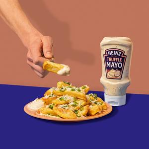 Heinz Truffle Mayonnaise 380g - gallery image 2