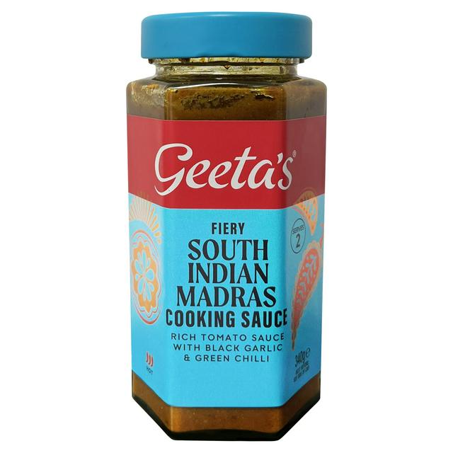 Geetas Geeta's Fiery Tomato & Black Garlic Cooking Sauce 340g