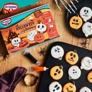 Dr. Oetker 484g The Spooks of Halloween Biscuit Decorating Kit - gallery image 5