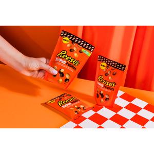 Reese's Dipped Peanuts 90g - gallery image 5