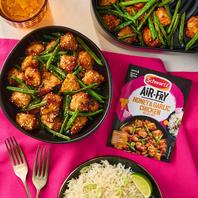 Schwartz Air Fry Honey Garlic Chicken Recipe Mix 30g Sainsbury's